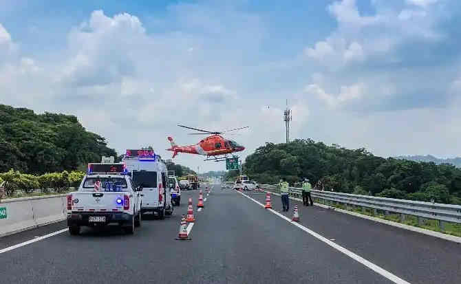 东胜区高速公路汽车救援案例