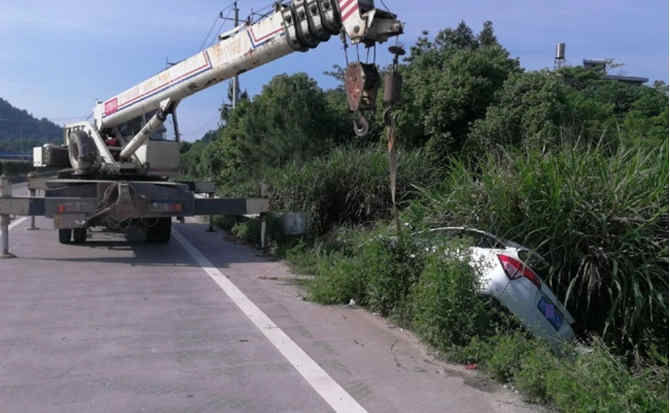 东胜区重载吊车救援